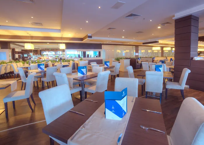 International Casino & Tower 酒店