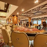 Hotel International Casino & Tower