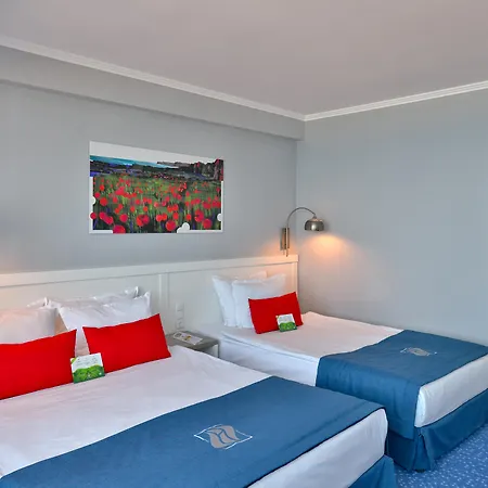 International Casino & Tower Golden Sands