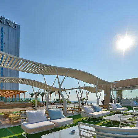 Hotell International Casino & Tower Golden Sands