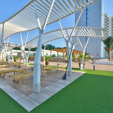 Hotell International Casino & Tower