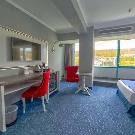International Casino & Tower 5*