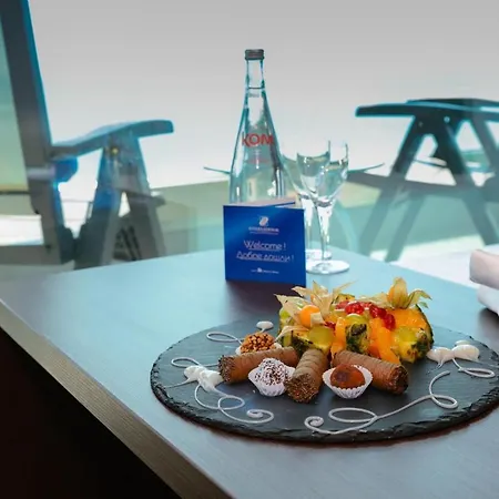 Hotell International Casino & Tower Golden Sands