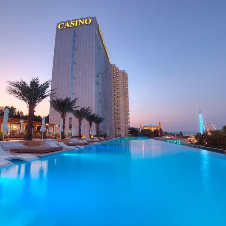 International Casino & Tower Отель