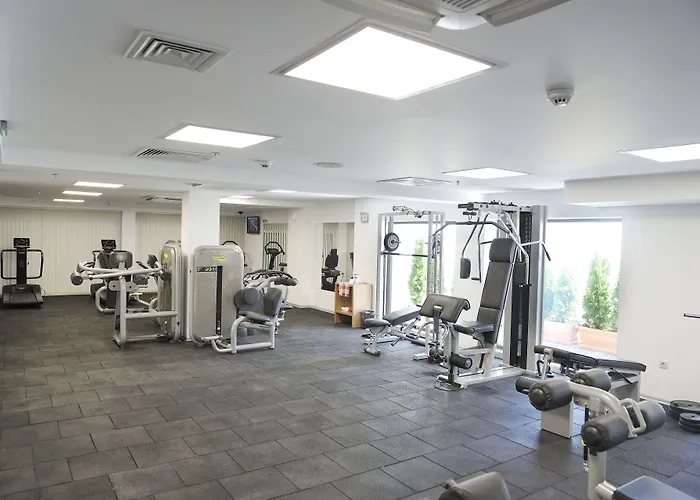 Hotel International Casino & Tower 5*